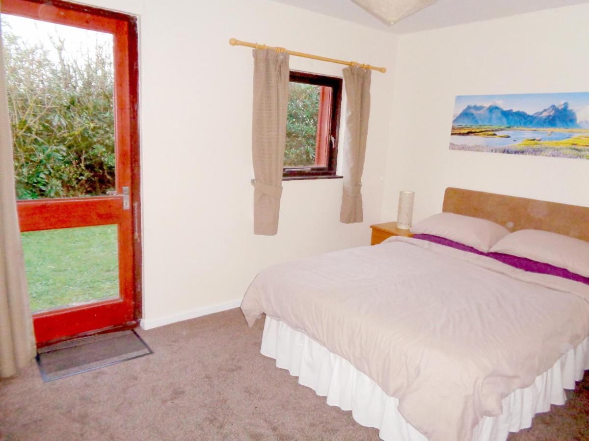 28 Yew Lodge Amroth Exterior foto
